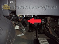 Расположение ЭБУ двигателя Hyundai Accent