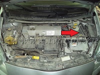 Расположение ЭБУ двигателя Toyota Prius